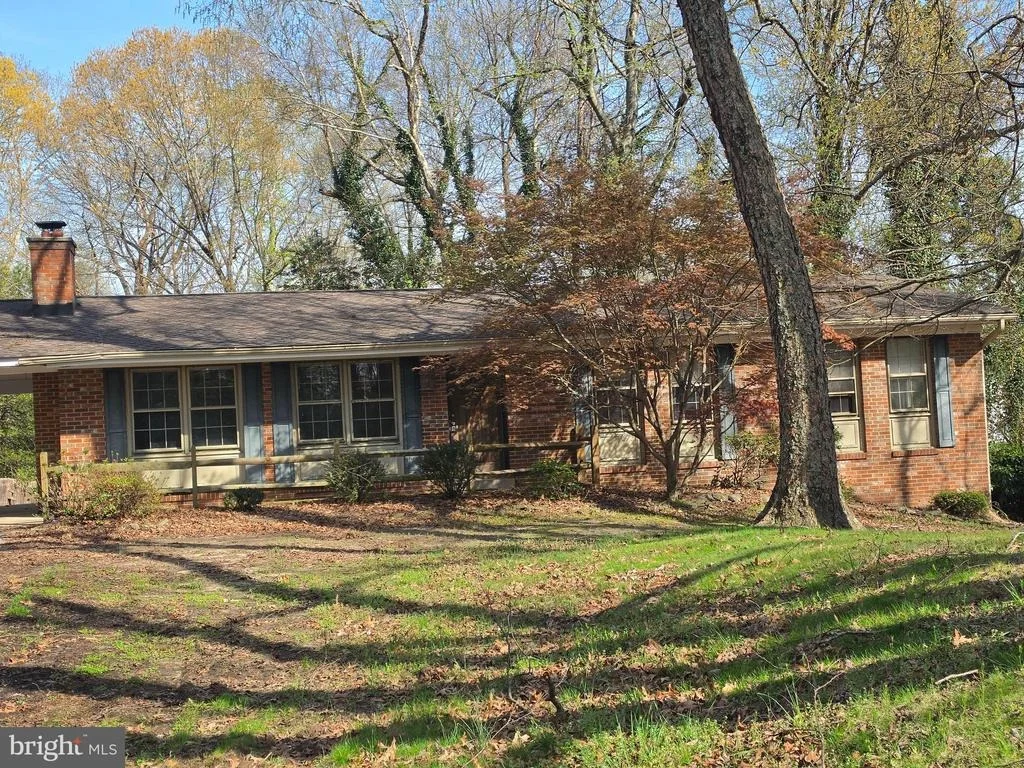 Photo of 11223 COUNTRY ROAD