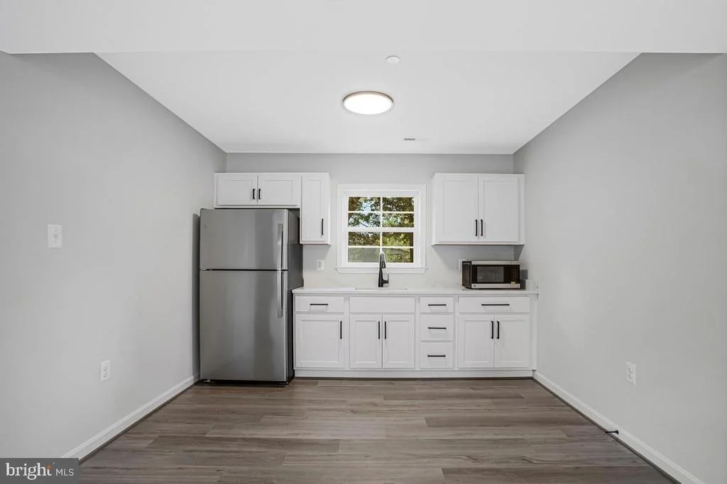 Photo of 10 POPLAR LANE