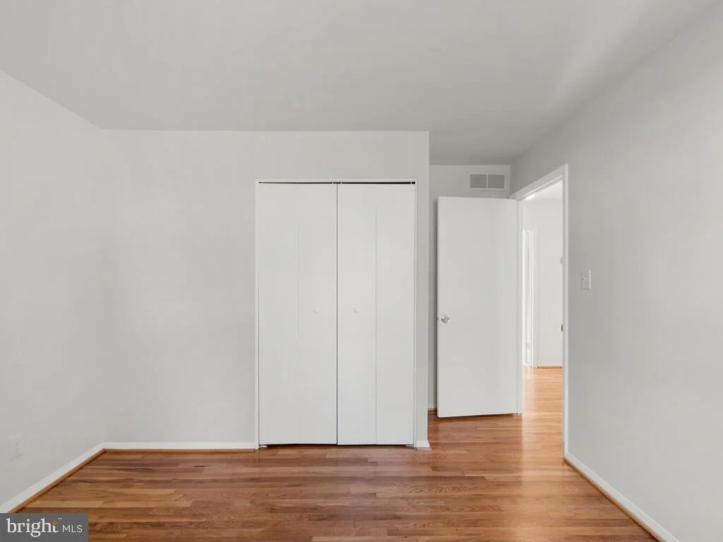 Photo of 5013 ELIOTS OAK ROAD