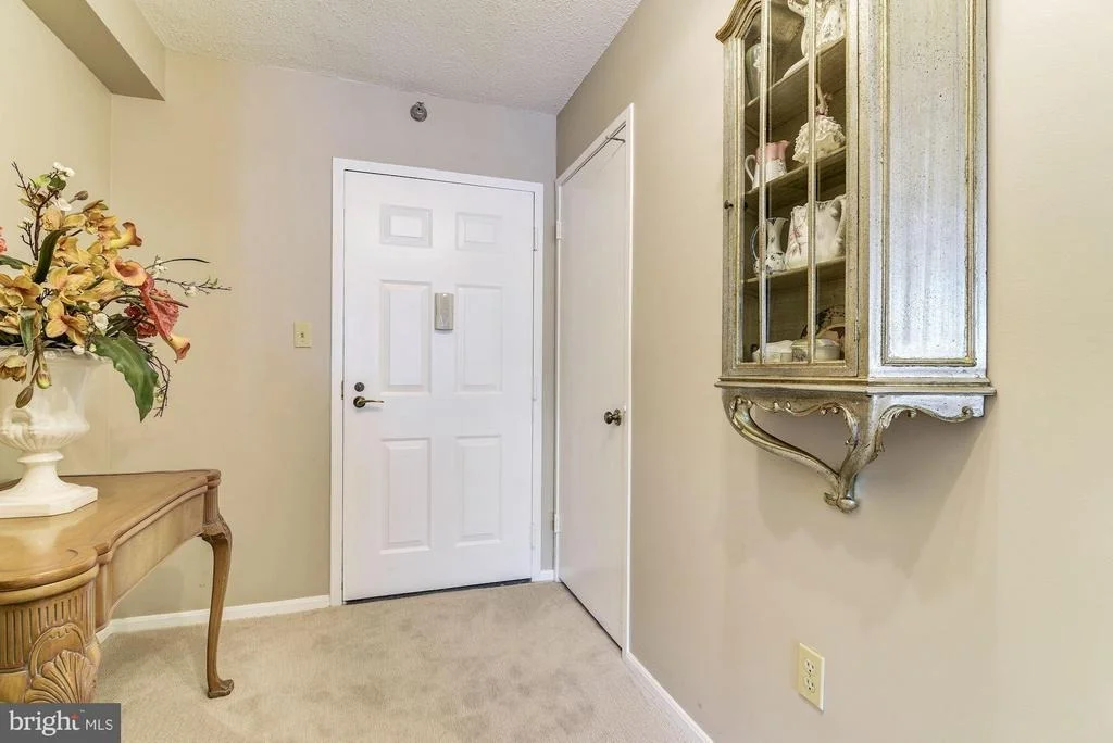 Photo of Unit 3814 at 15115 INTERLACHEN DRIVE