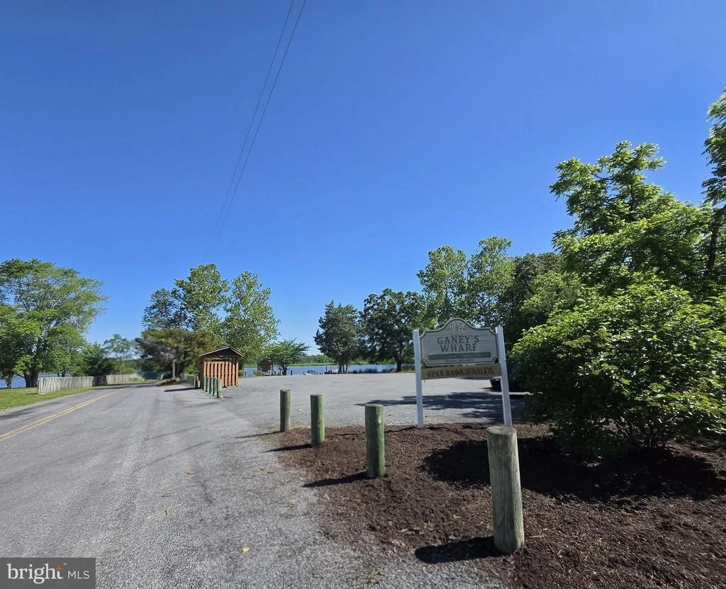Photo of 23116 GILPIN POINT ROAD