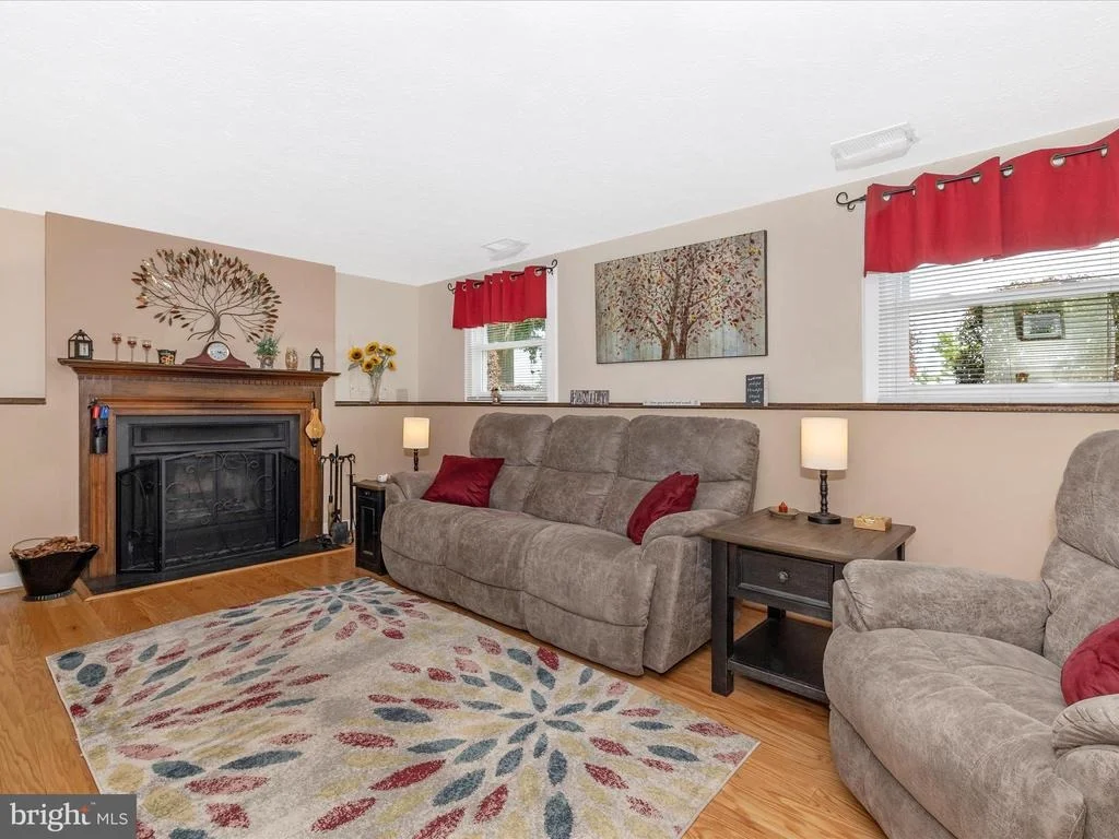 Photo of 1303 BUTTERFLY LANE