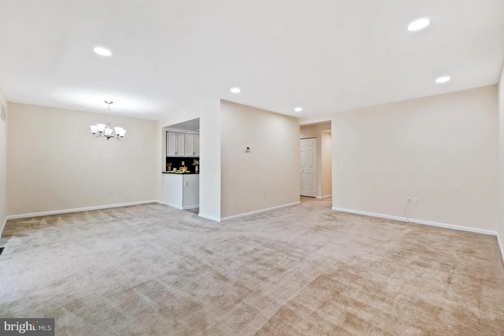 Photo of Unit 92C at 3622 GLENEAGLES DRIVE