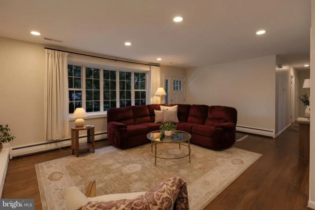 Photo of 10209 DONLEIGH DRIVE