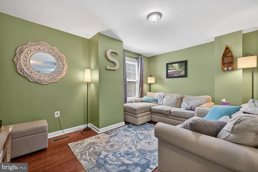 Photo of 1844 PLEASANT VIEW ROAD