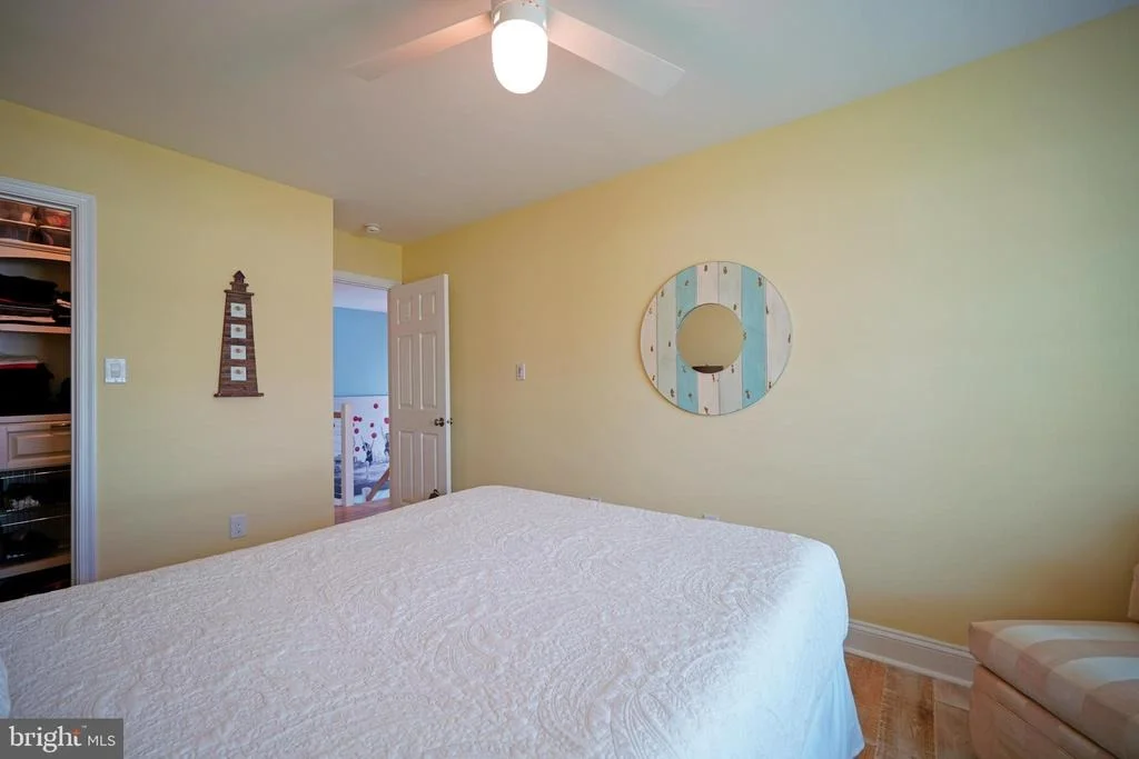 Photo of 8 CAROLINE LANE