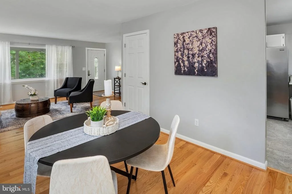 Photo of 1523 MANOR VIEW ROAD
