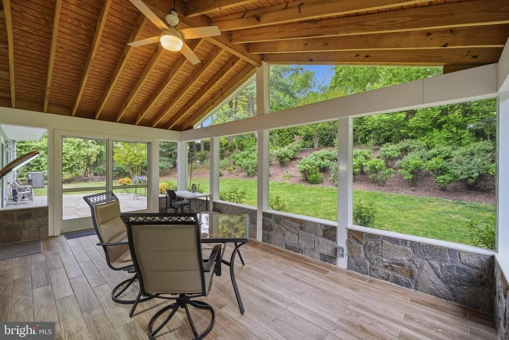 Photo of 2304 HIDDEN VALLEY LANE