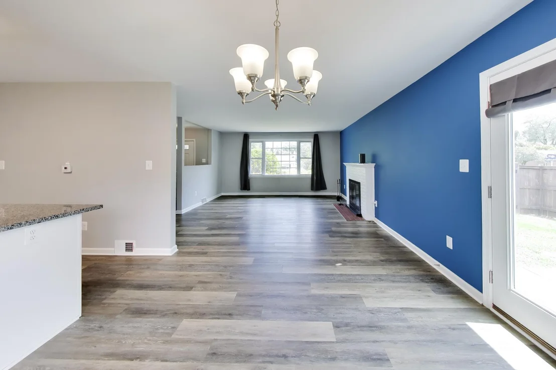 Photo of 5816 AMELIA STREET