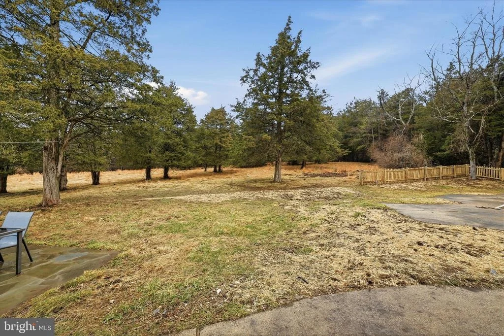 Photo of 2639 LOGMILL ROAD