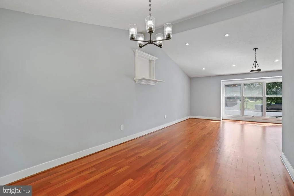 Photo of 3006 MEMORY LANE