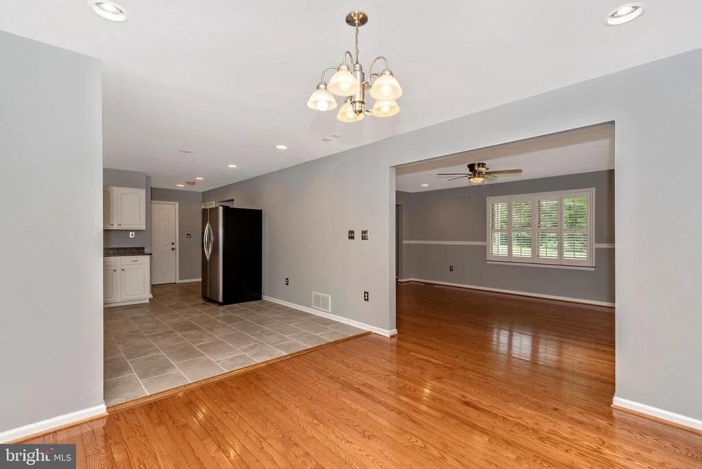Photo of 6803 PLANTATION ROAD