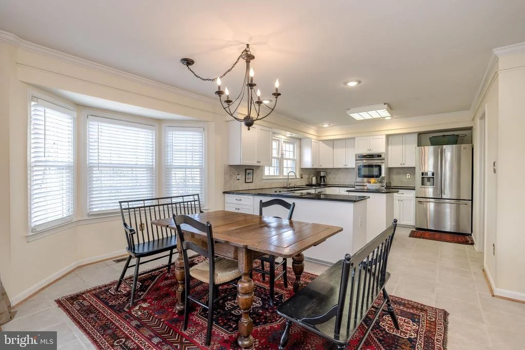 Photo of 7802 LAKELAND VALLEY DRIVE