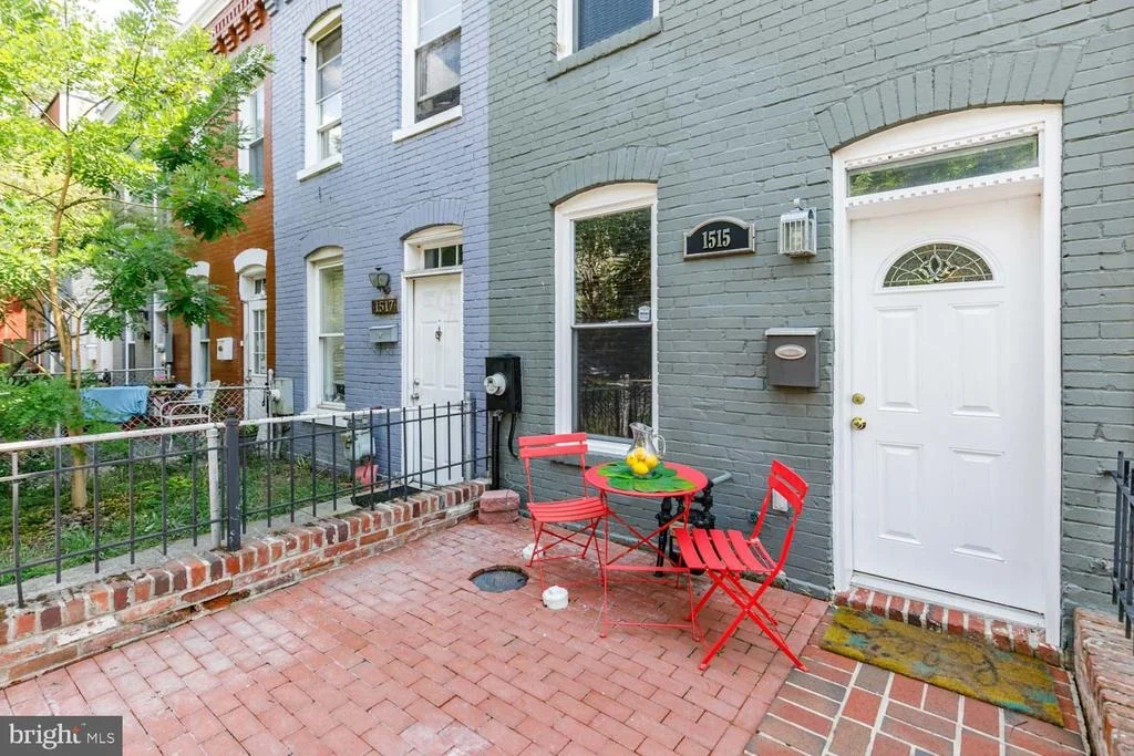 Photo of 1515 INDEPENDENCE AVENUE SE