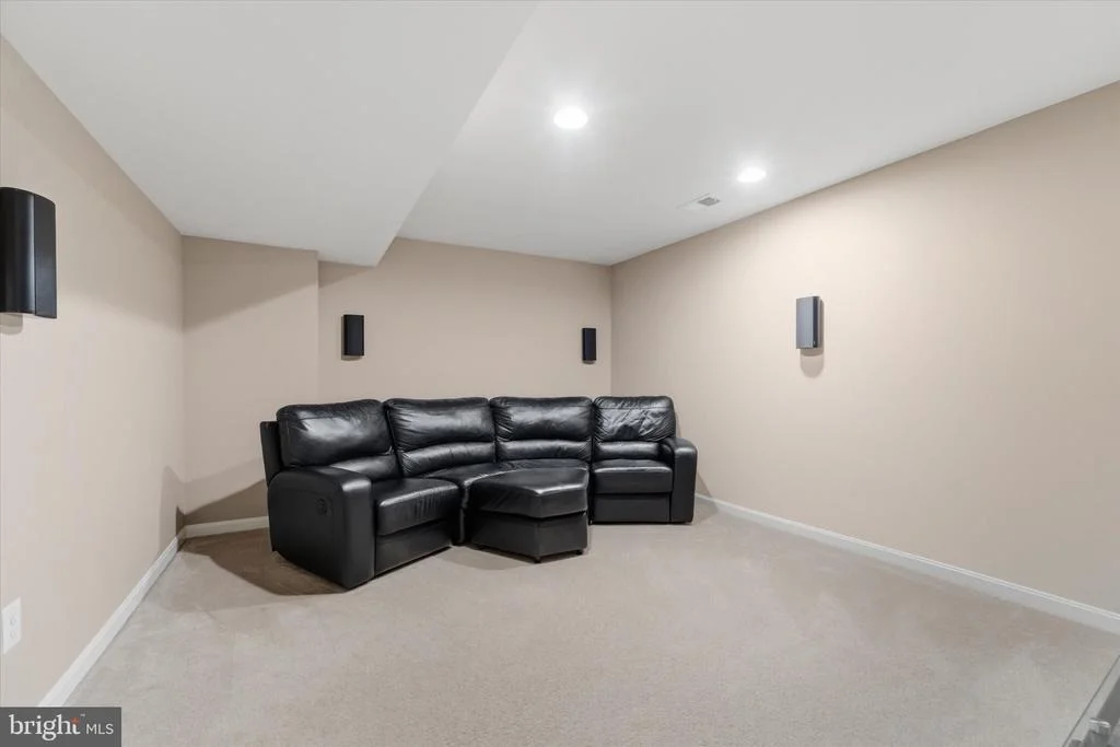 Photo of 6909 MILL VALLEY DRIVE