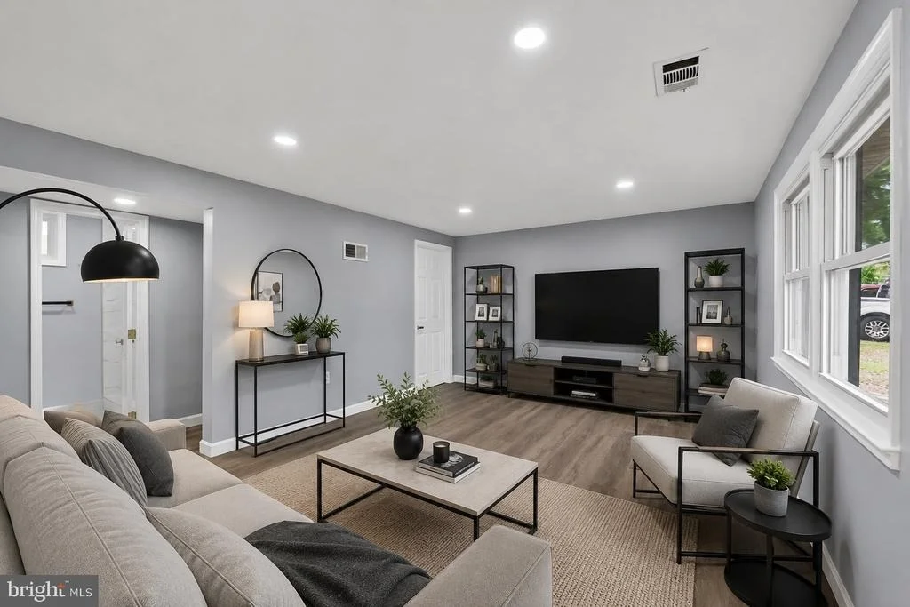 Photo of 3604 HALLOWAY N