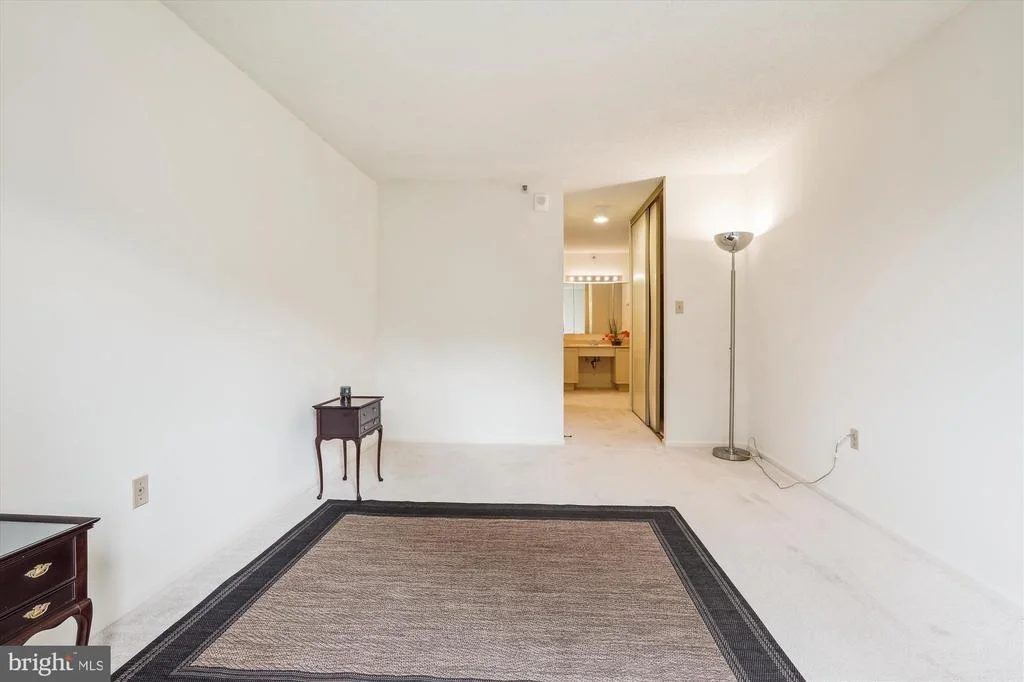 Photo of Unit 2220 at 15107 INTERLACHEN DRIVE