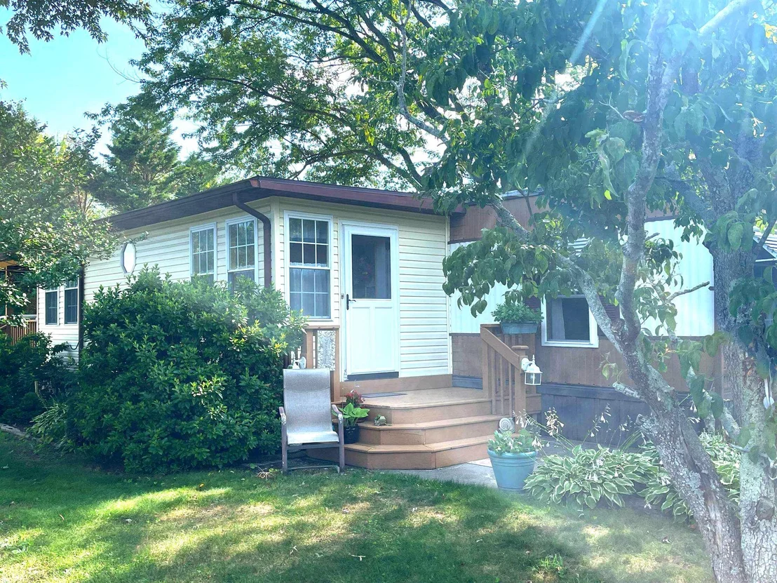 Photo of 33476 DAISY STREET