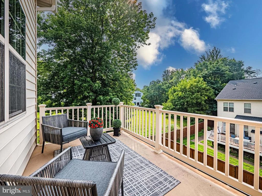 Photo of 3032 MOORE LANE