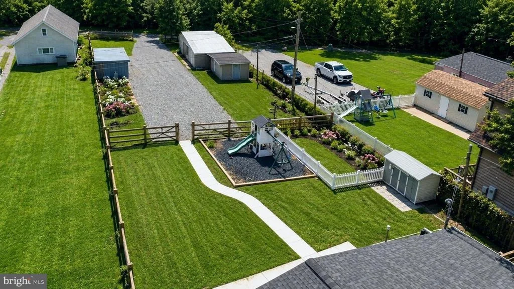 Photo of 3704 EDGEWATER PLACE