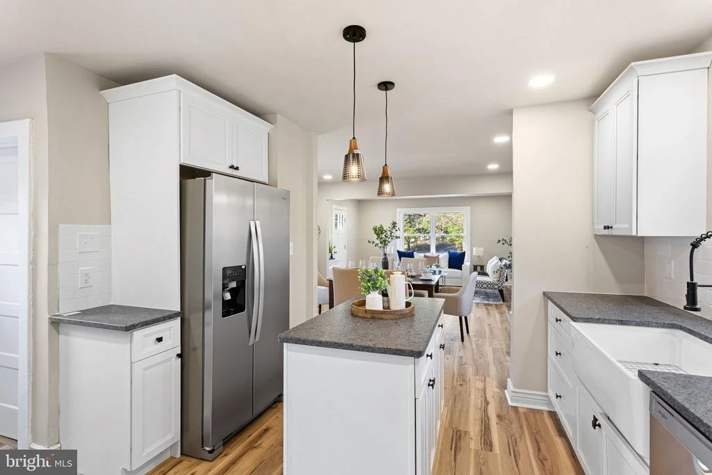 Photo of 945 WASHINGTON AVENUE