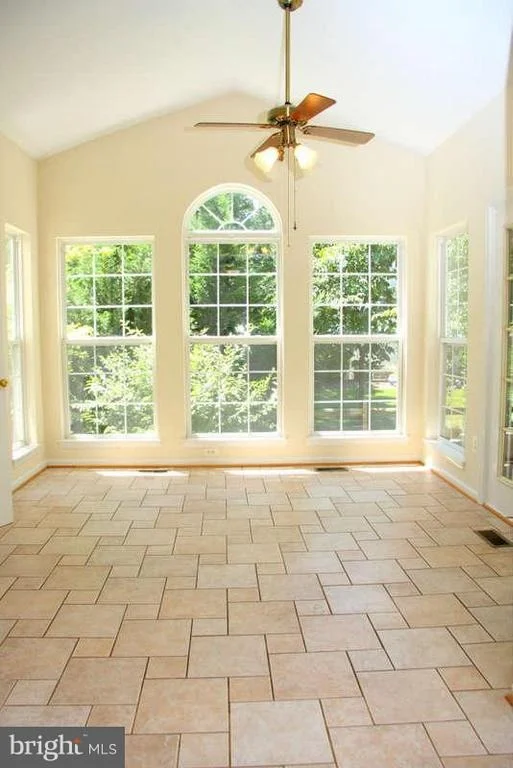 Photo of 43862 CHELTENHAM CIRCLE