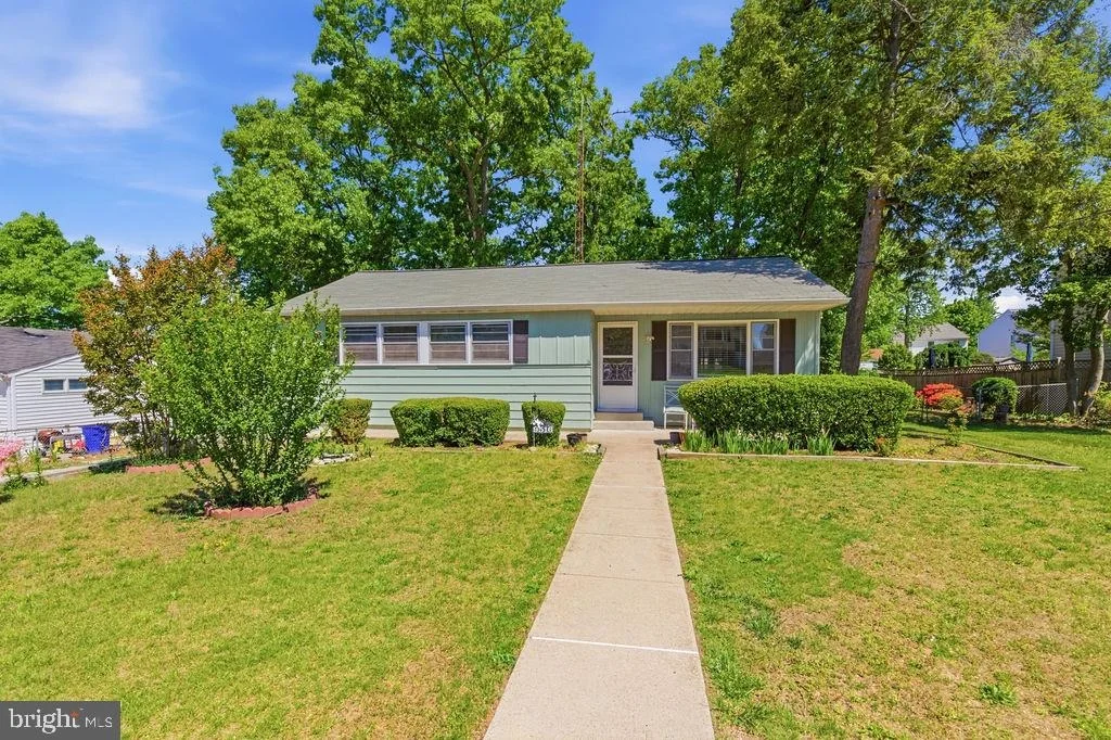 Photo of 9516 PARK AVENUE