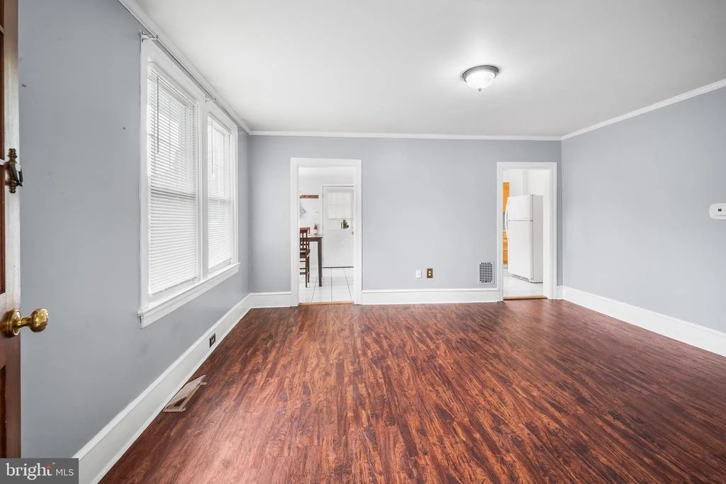 Photo of 2 12TH STREET