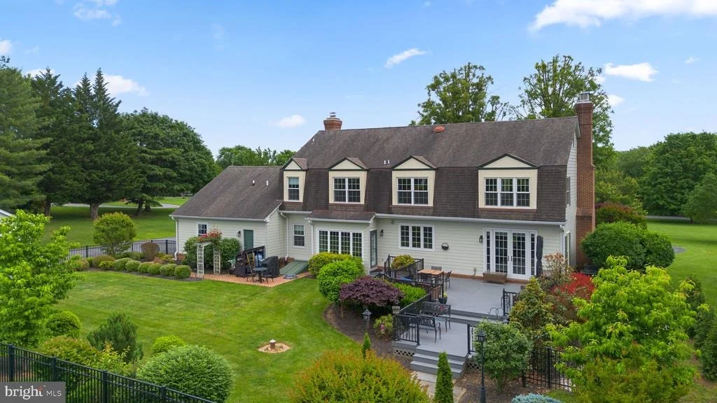 Photo of 21108 GOLF ESTATES DRIVE
