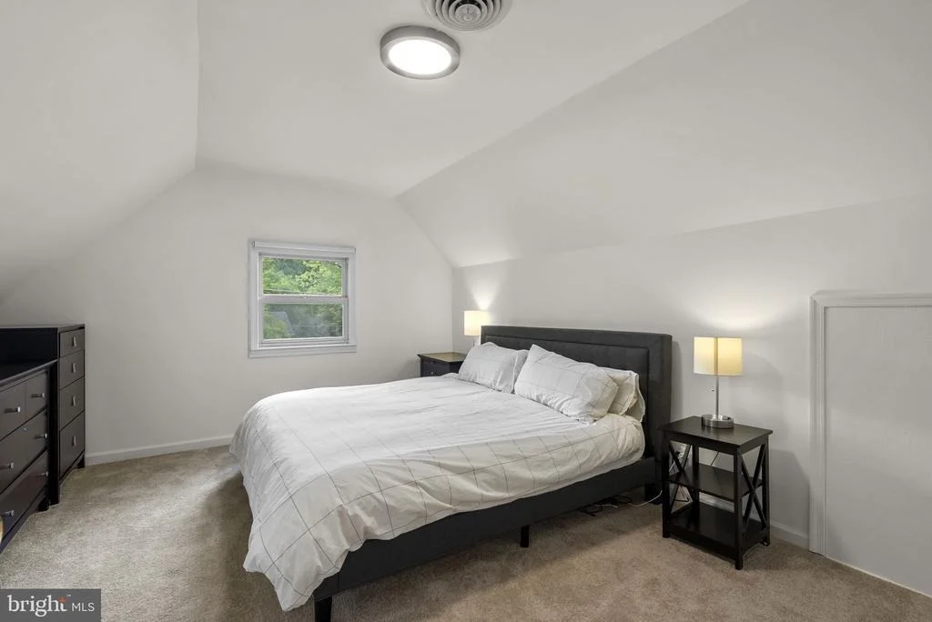 Photo of 10301 CRESTMOOR DRIVE