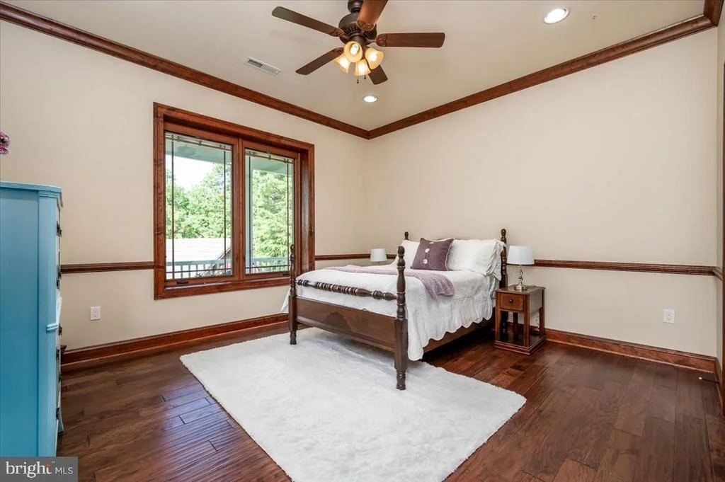 Photo of 6675 MARSHALL ROAD