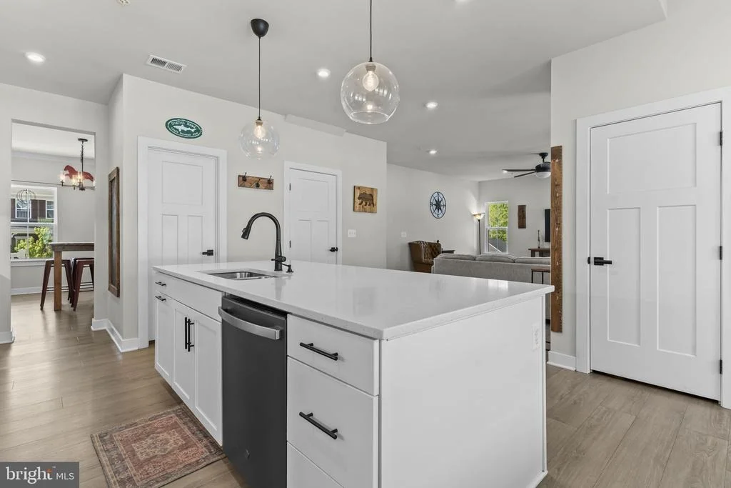 Photo of 2944 HERITAGE DRIVE