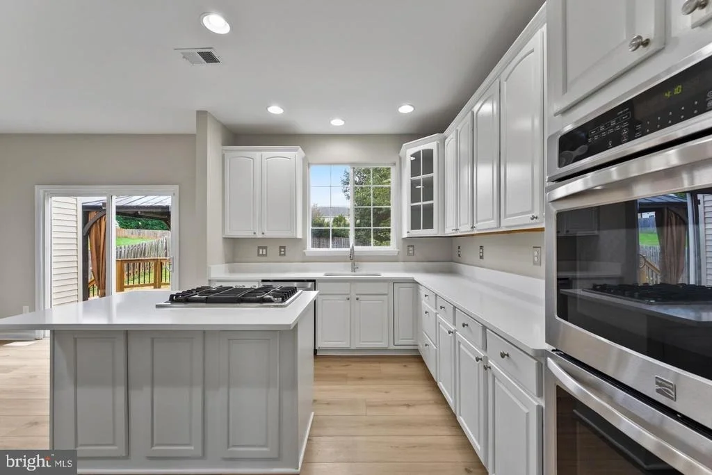 Photo of 927 FAIRWOOD DRIVE