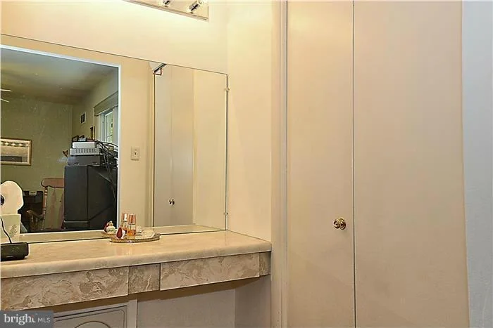 Photo of 12912 MIDDLEVALE LANE