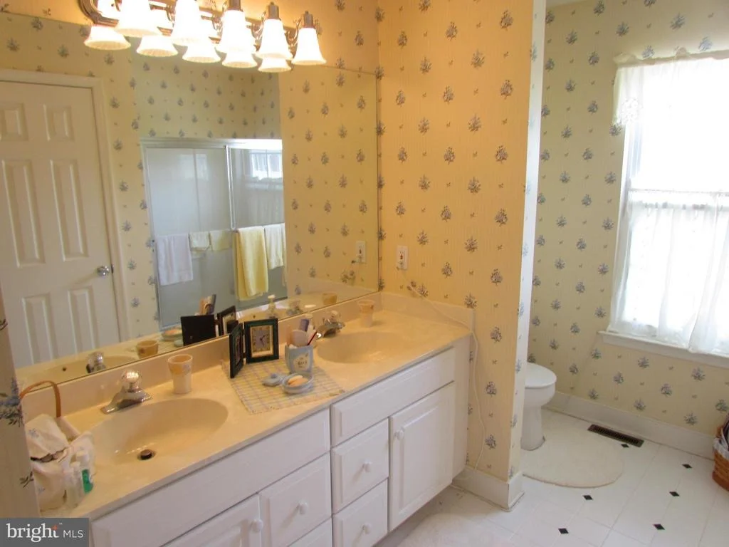 Photo of 118 OVERLOOK PLACE