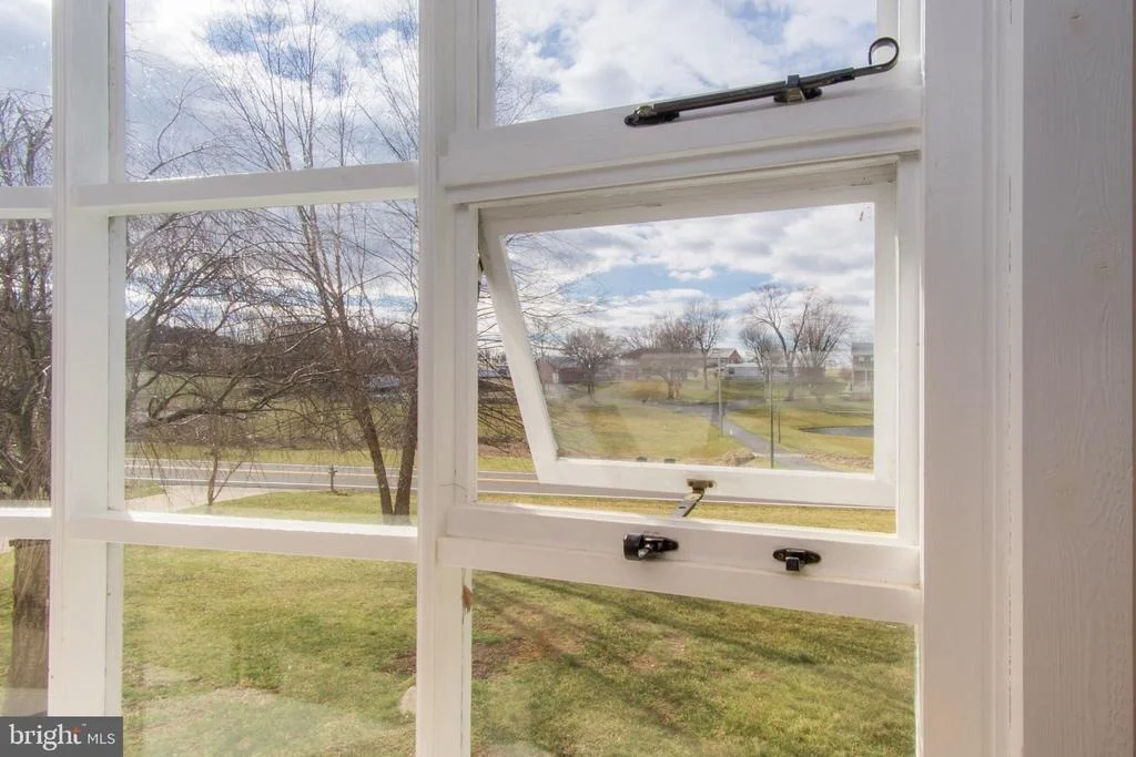 Photo of 3916 VALLEY VIEW ROAD