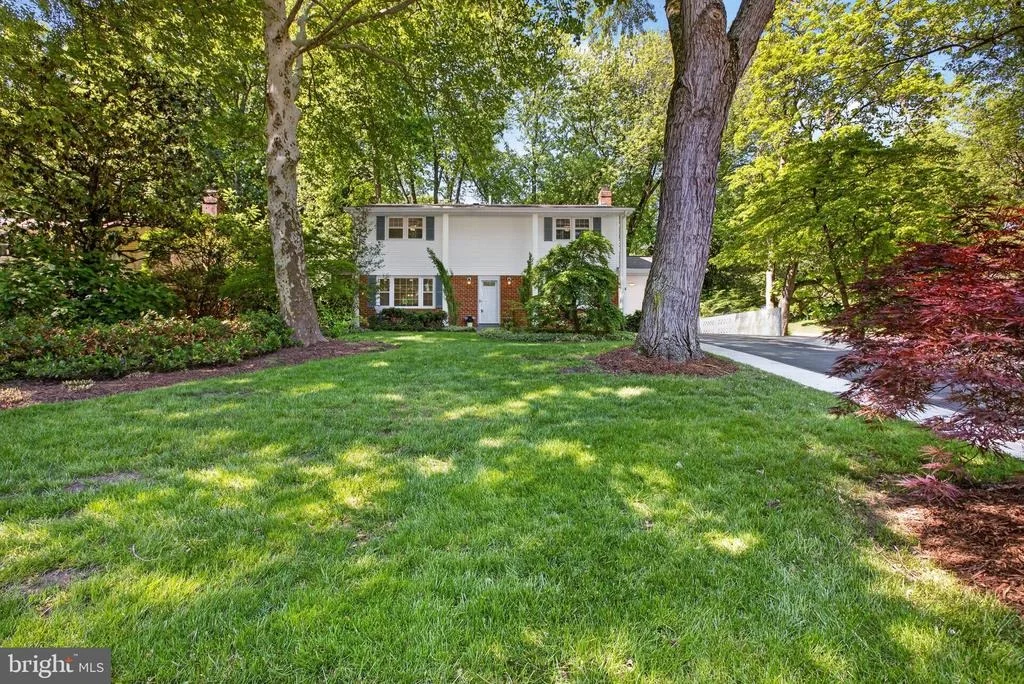 Photo of 6710 SYDENSTRICKER ROAD