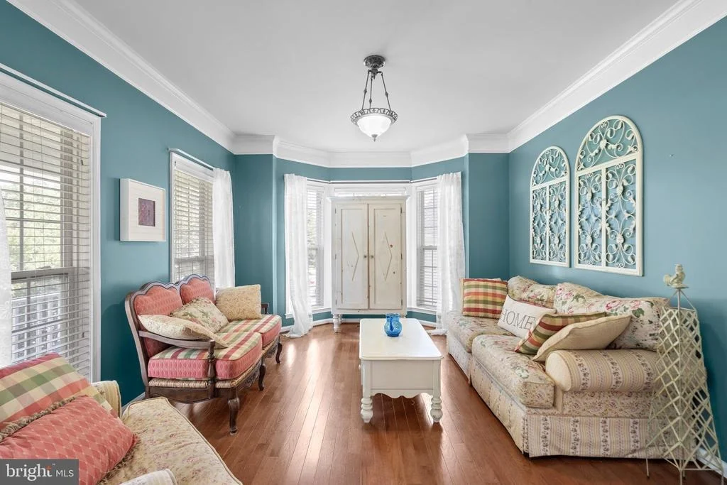 Photo of 220 GALYN
