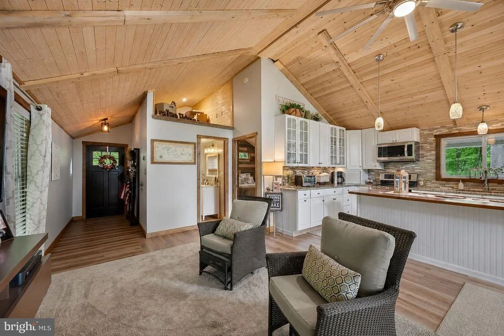 Photo of 112 SCENIC VIEW DRIVE