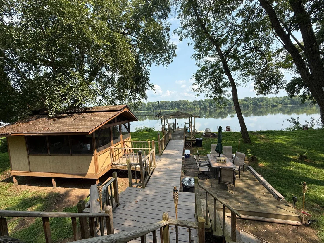Photo of 47 BEECH ISLAND