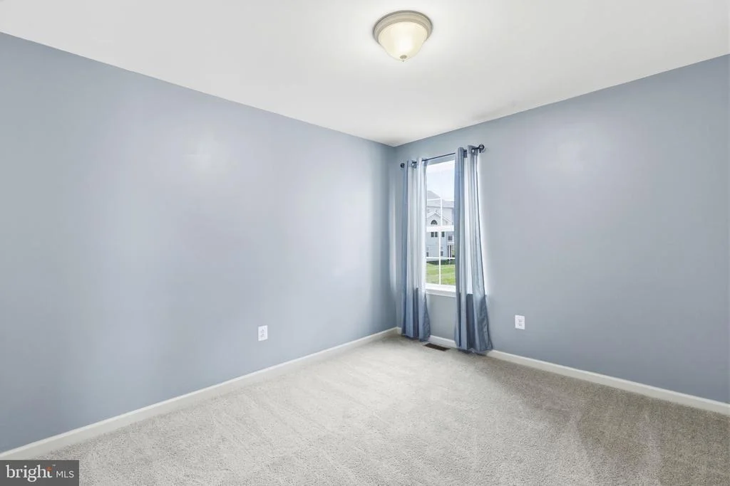 Photo of 607 LONG WALL DRIVE