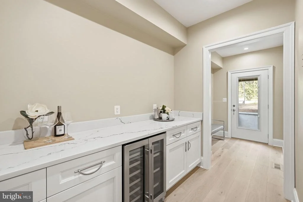 Photo of 5047 MACARTHUR BOULEVARD NW