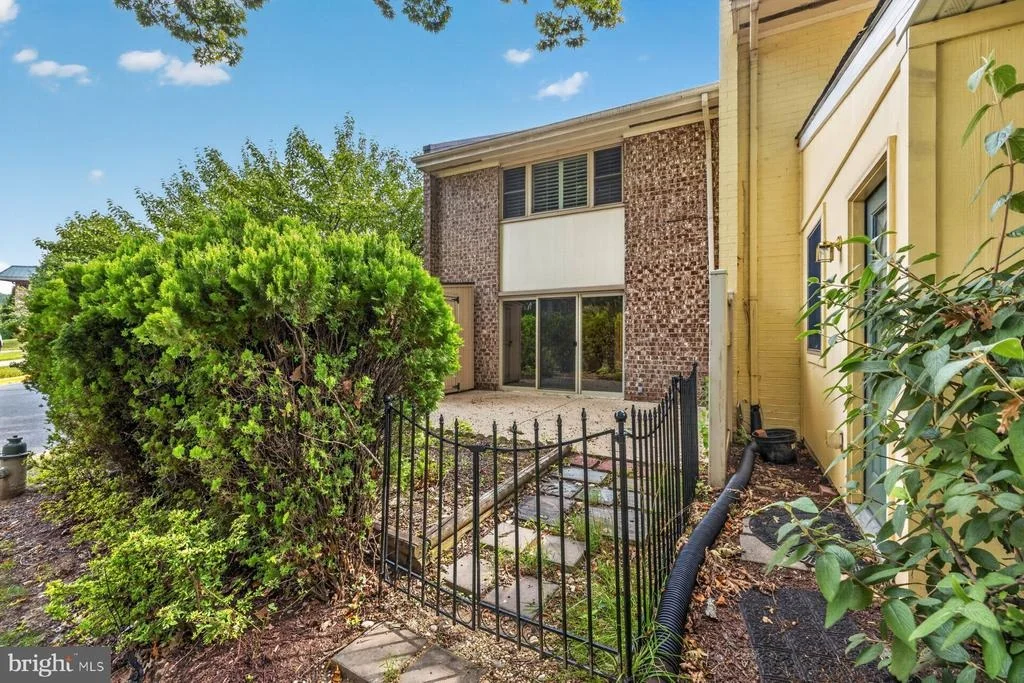 Photo of Unit 79F at 3498 GLENEAGLES DRIVE