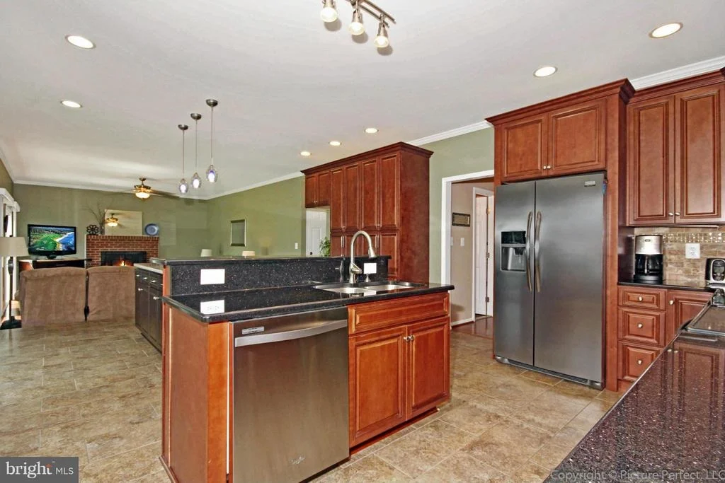 Photo of 5728 ARTESIAN DRIVE