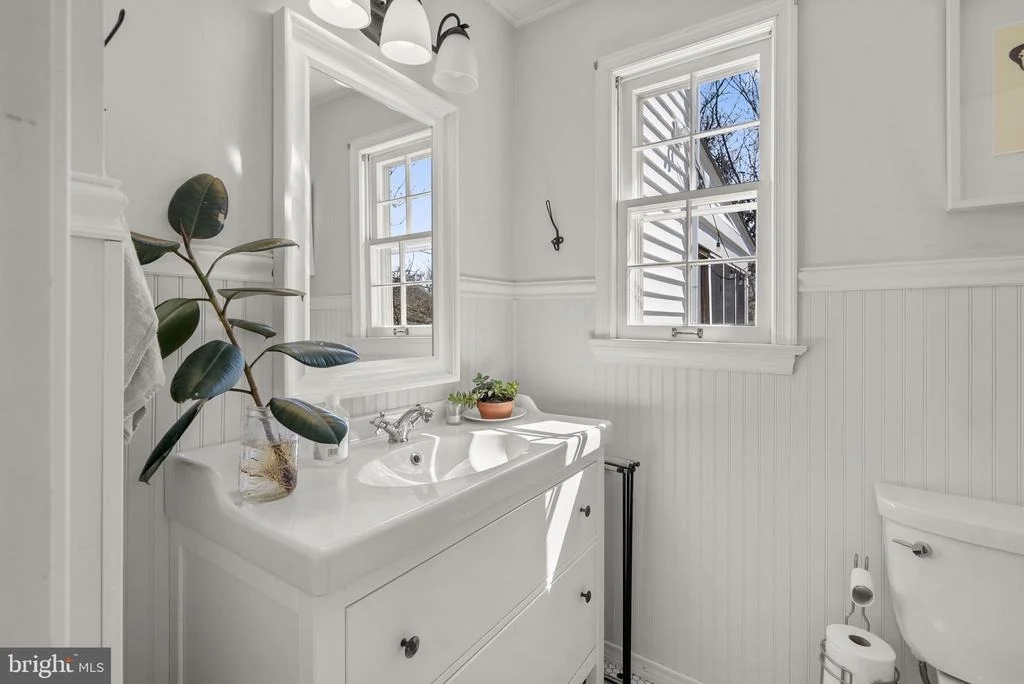 Photo of 212 DEARBORN AVENUE