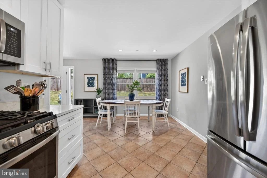 Photo of 3905 CARVEL LANE