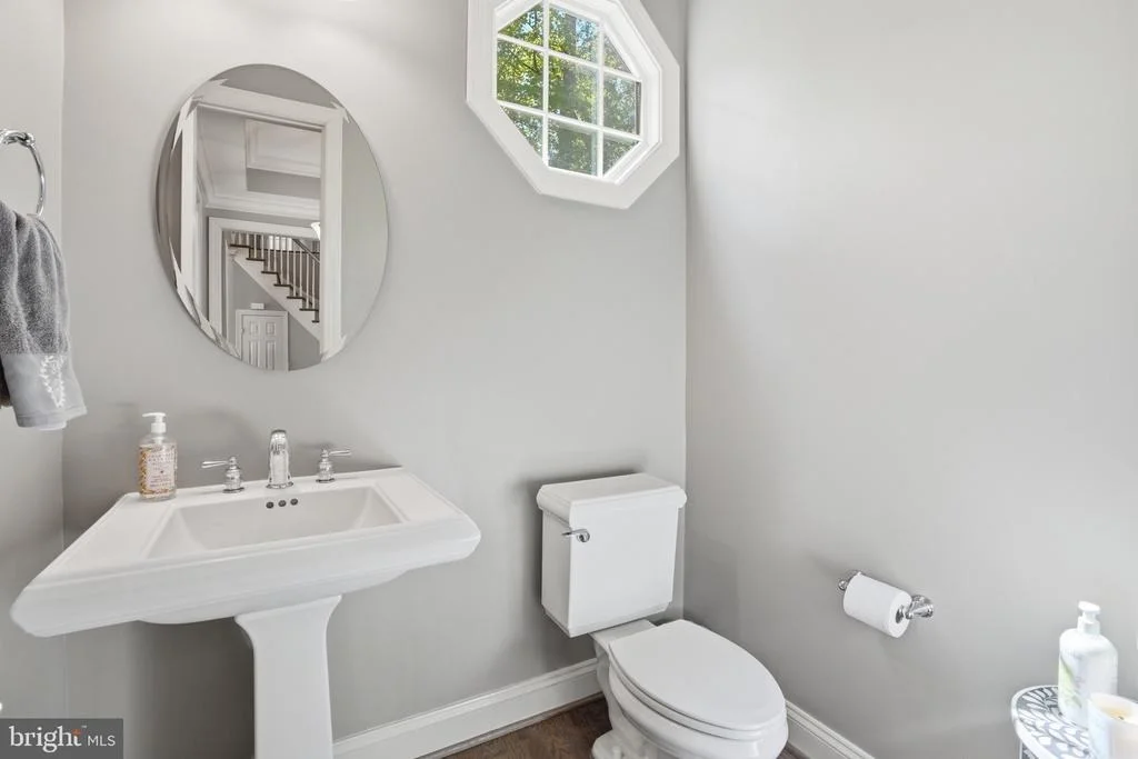 Photo of 1133 SPRINGVALE ROAD