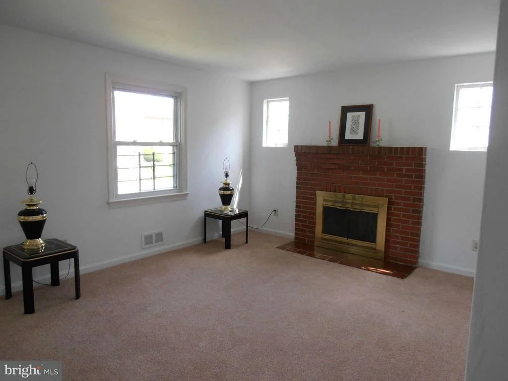 Photo of 908 PHILIP POWERS DRIVE