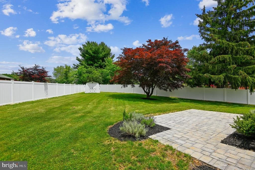 Photo of 122 BERTIE AVENUE