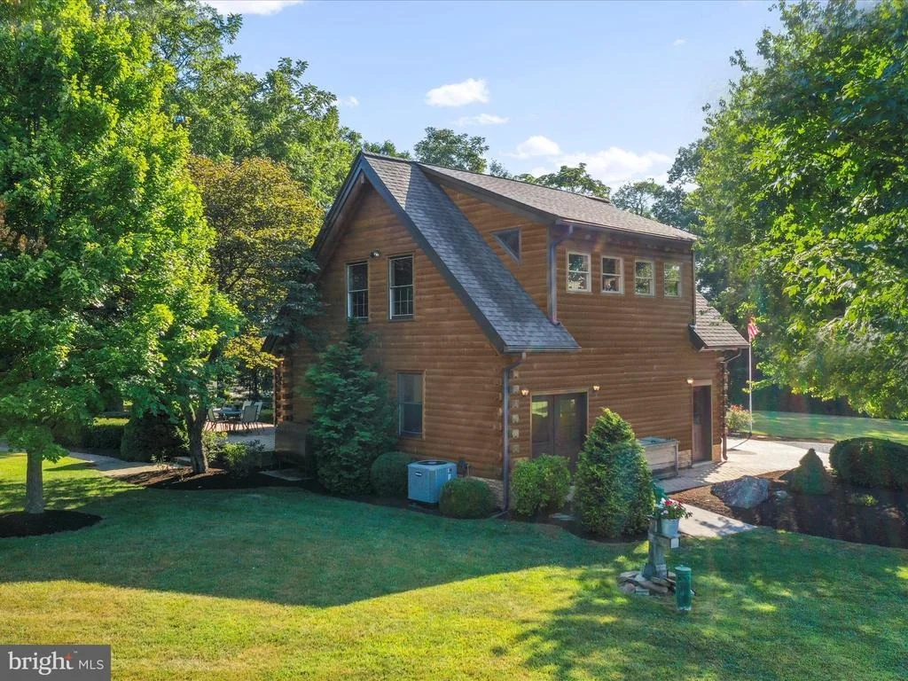 Photo of 14122 MERCERSBURG ROAD
